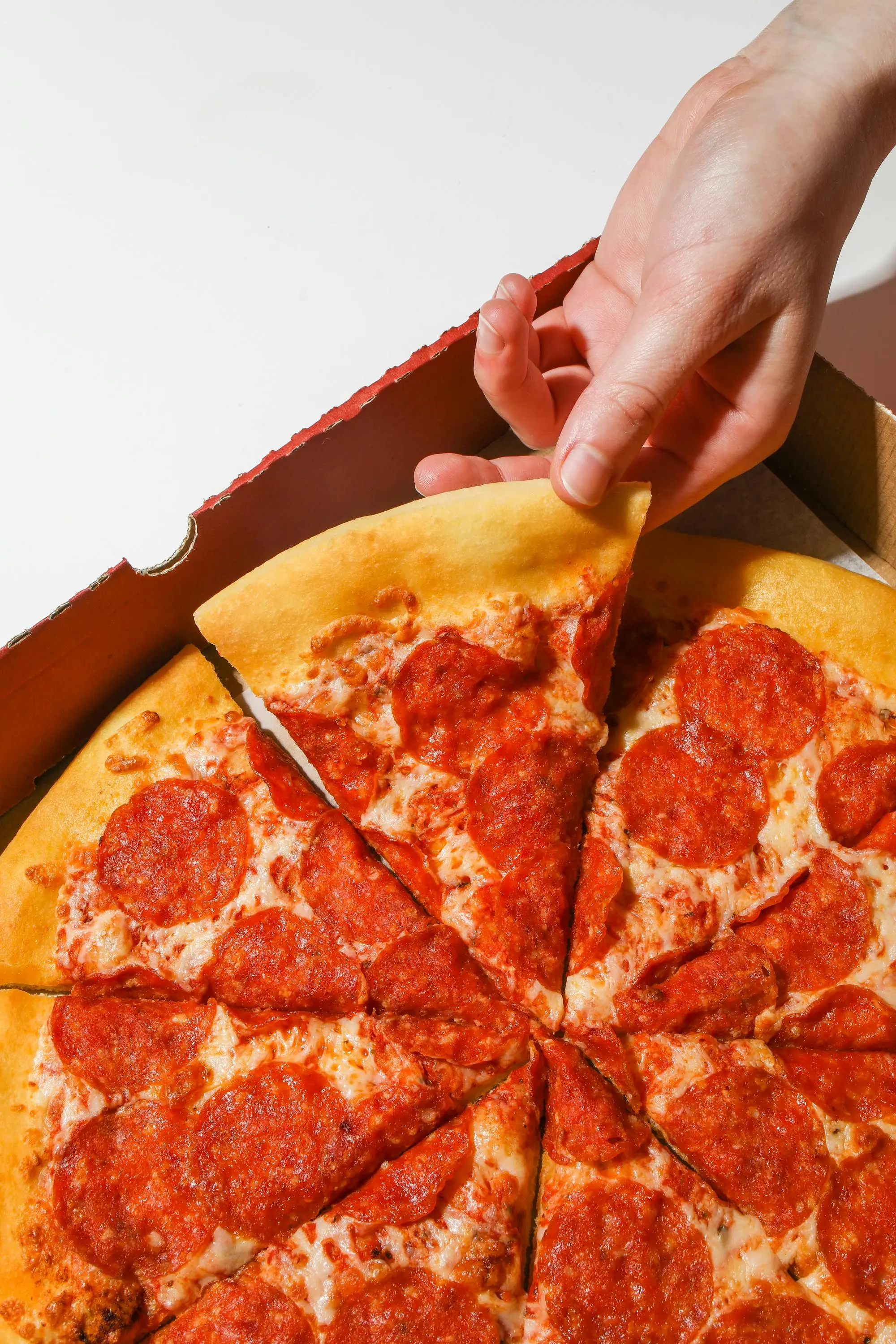 Great Canadian Pizza & Donair downtown Edmonton - Unlimited toppings pizza and halal cuisine